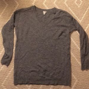 Halogen cashmere v-neck sweater